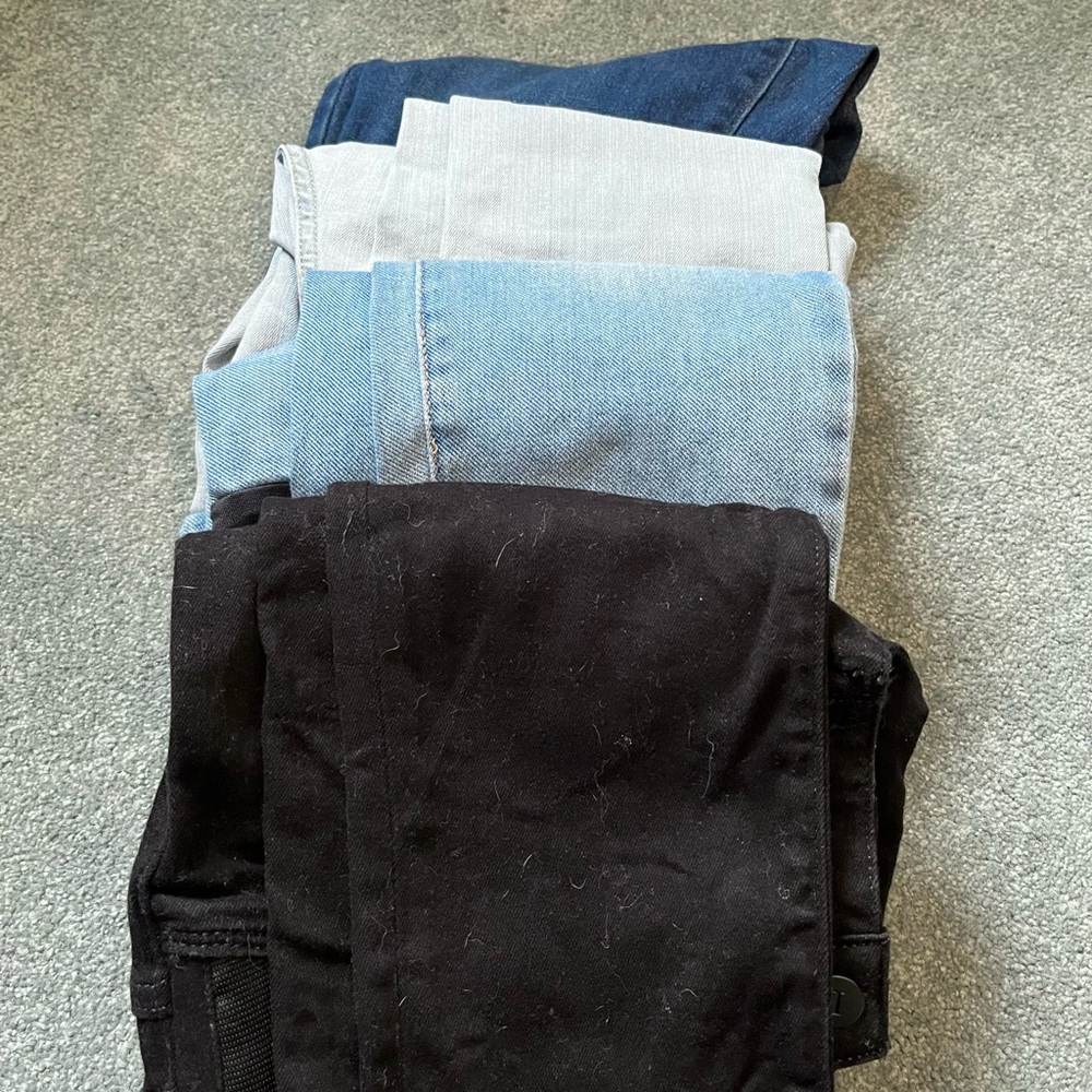 4 pairs of maternity jeans